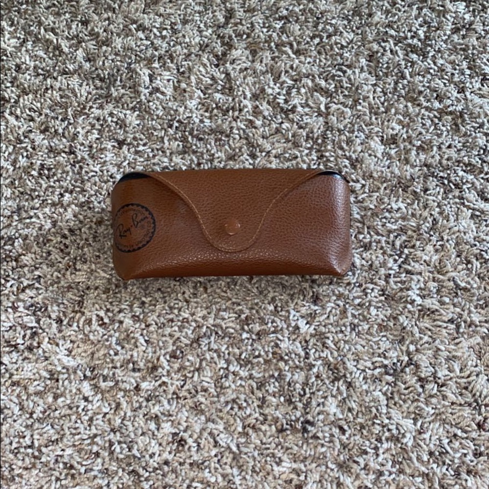 ray ban sunglasses case
